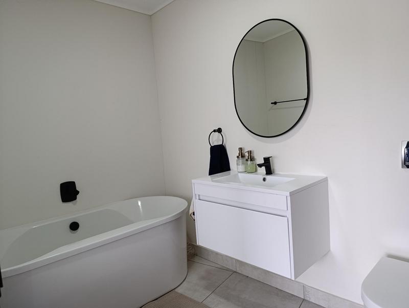 3 Bedroom Property for Sale in Paardevlei Western Cape